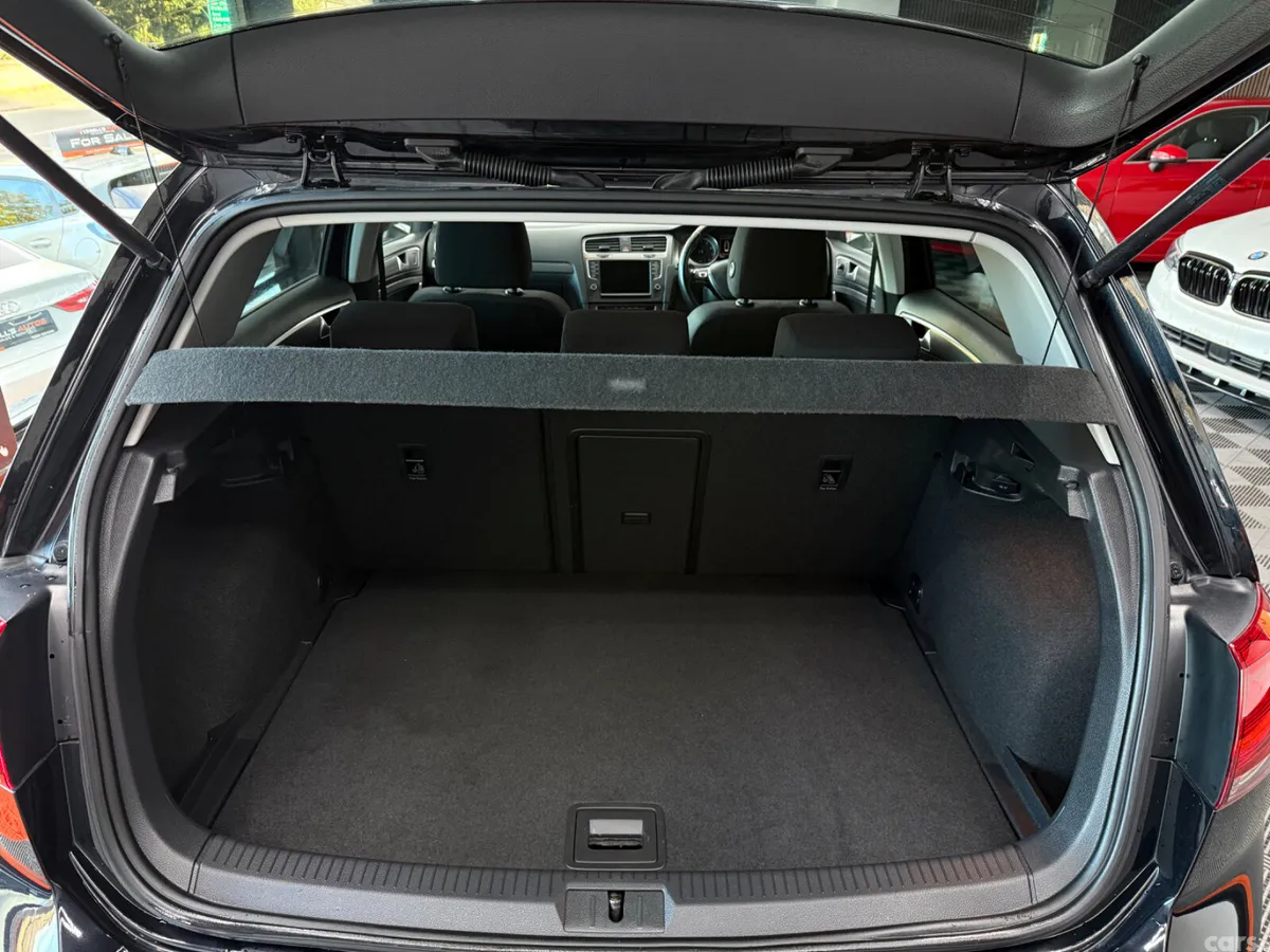 Volkswagen Golf Hatchback, Petrol, 2013, Black