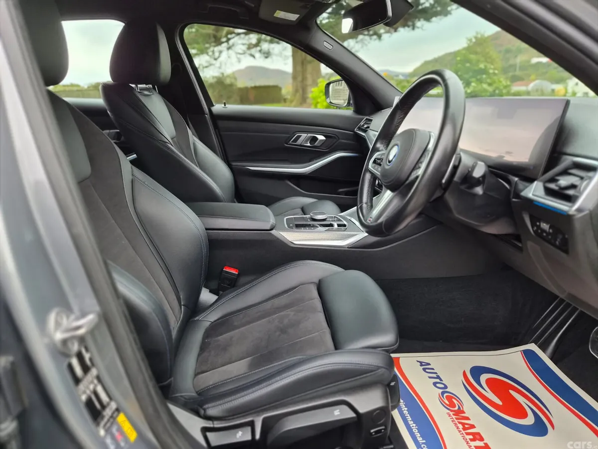 BMW 3-Series Saloon, Petrol Plug-in Hybrid, 2023, Grey