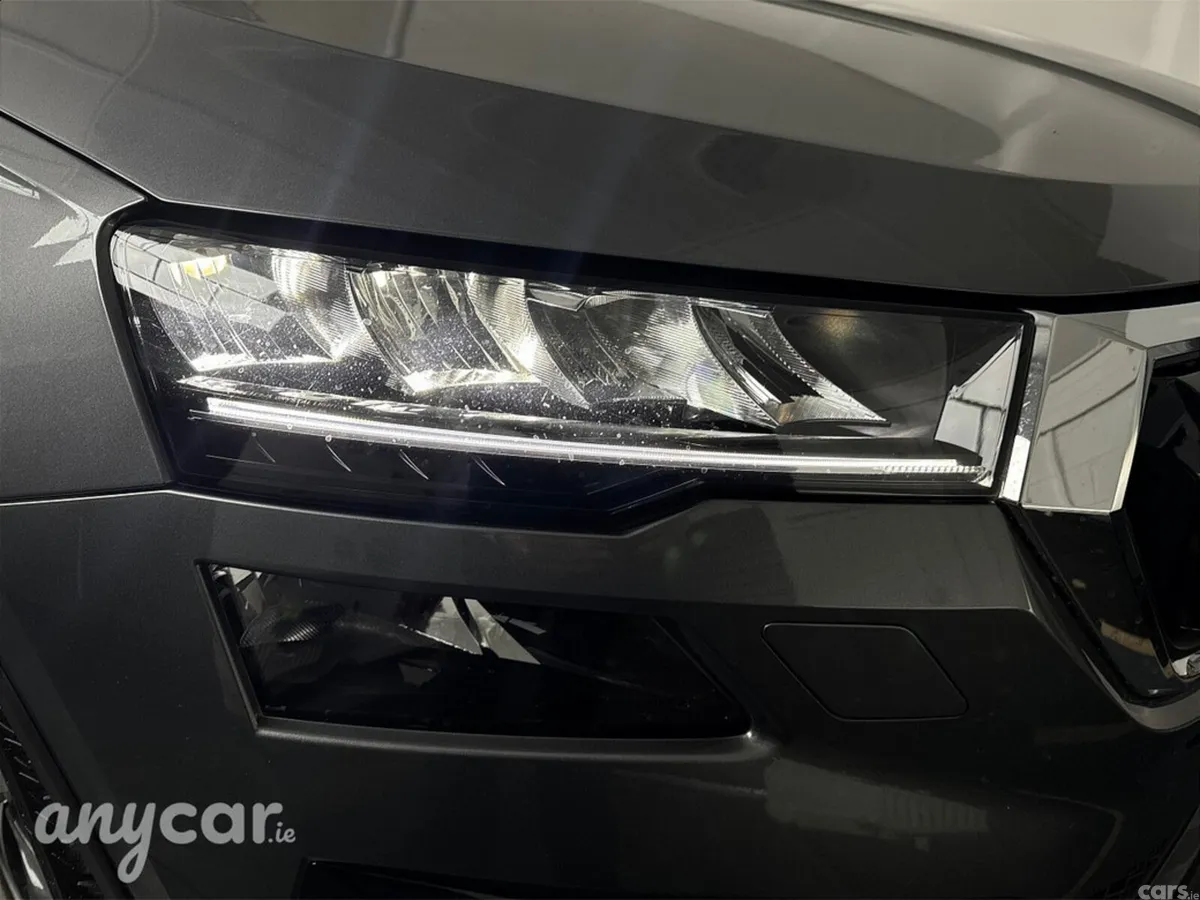 Skoda Karoq Estate, Petrol, 2026, Grey