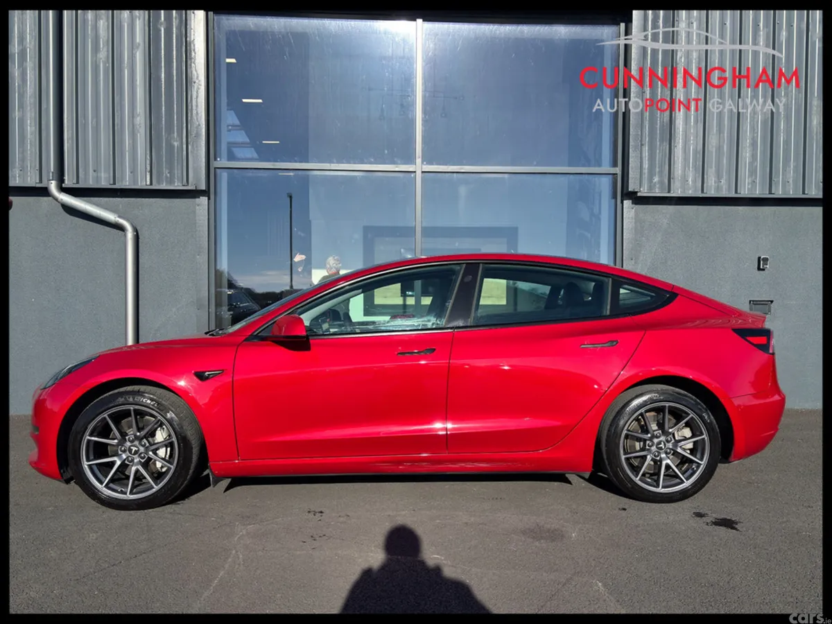 Tesla Model 3 Saloon, Electric, 2023, Red