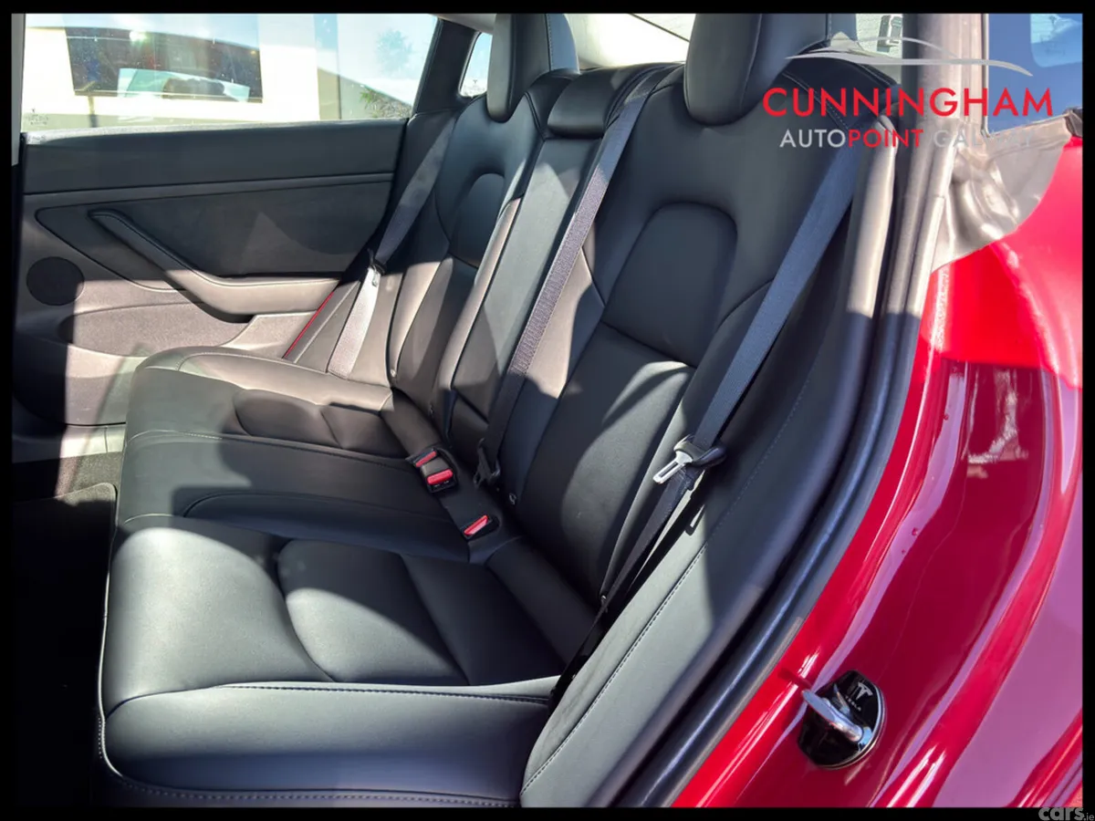 Tesla Model 3 Saloon, Electric, 2023, Red