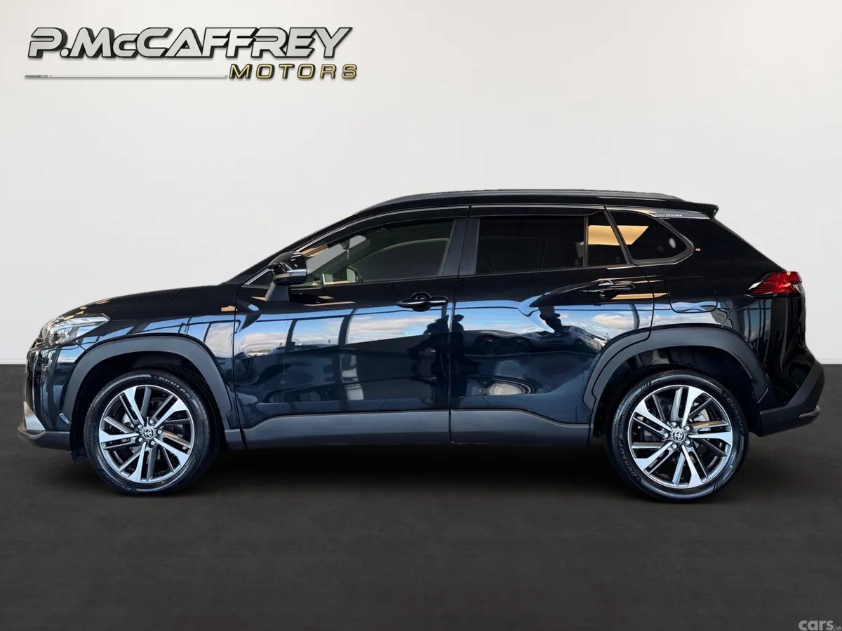 Toyota Corolla Cross SUV, Petrol Hybrid, 2023, Black