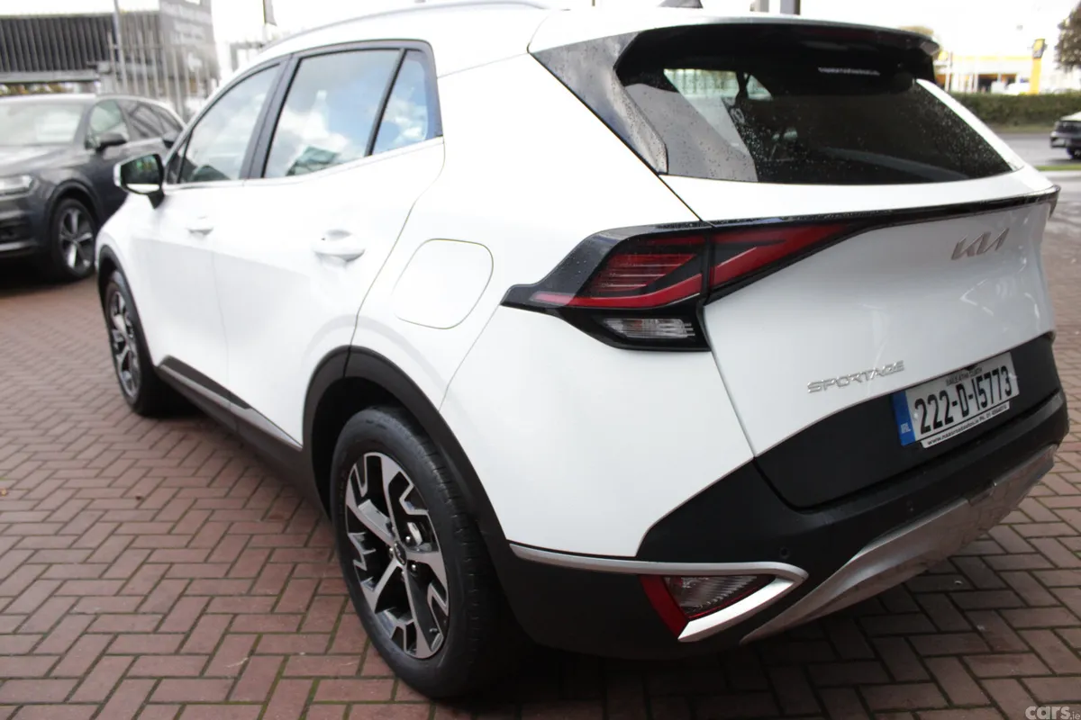 Kia Sportage SUV, Diesel, 2022, White