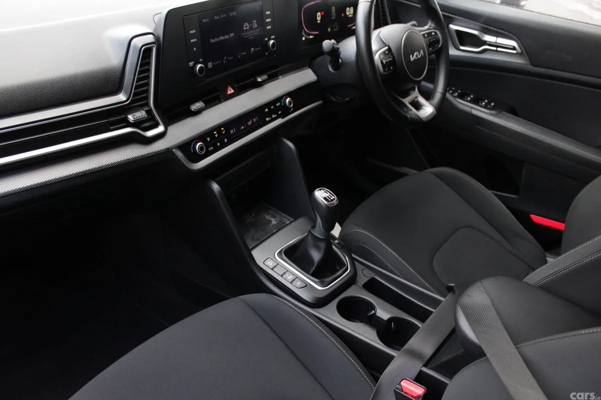 Kia Sportage SUV, Diesel, 2022, White