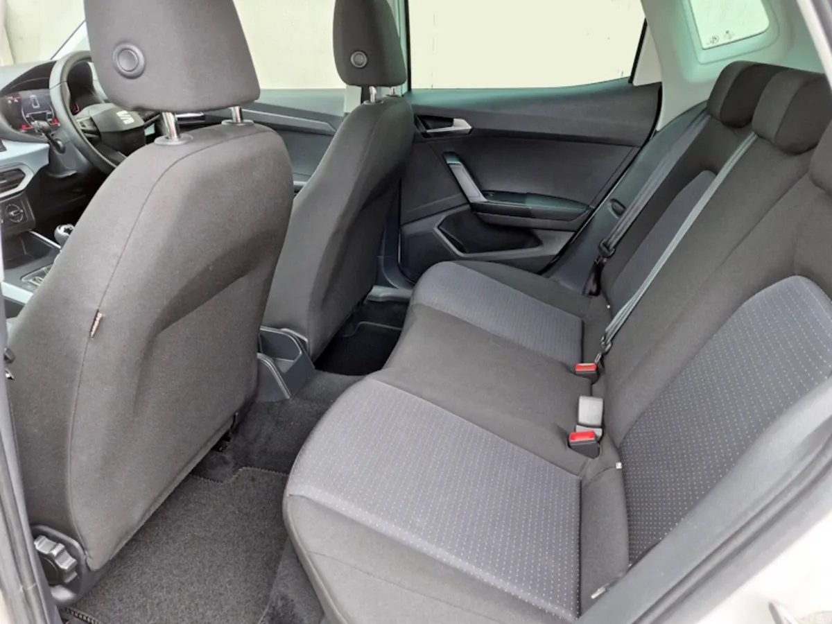 SEAT Arona SUV, Petrol, 2024, White