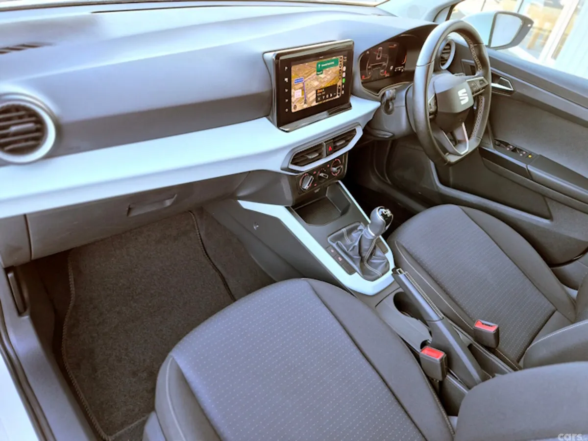 SEAT Arona SUV, Petrol, 2024, White
