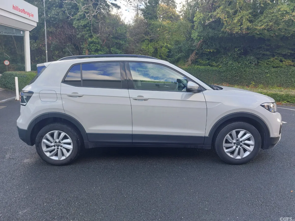 Volkswagen T-Cross SUV, Petrol, 2023, Grey