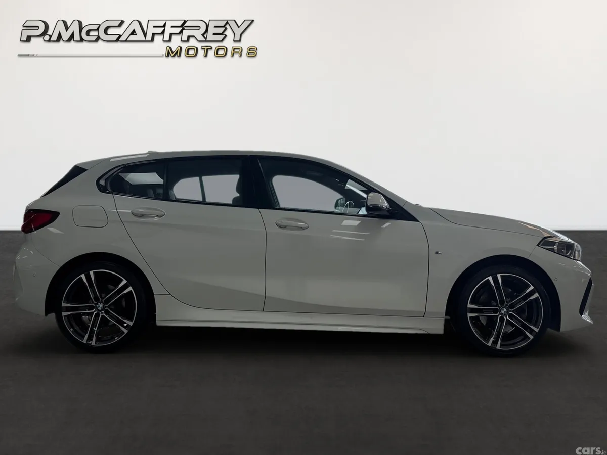 BMW 1-Series Hatchback, Diesel, 2021, White