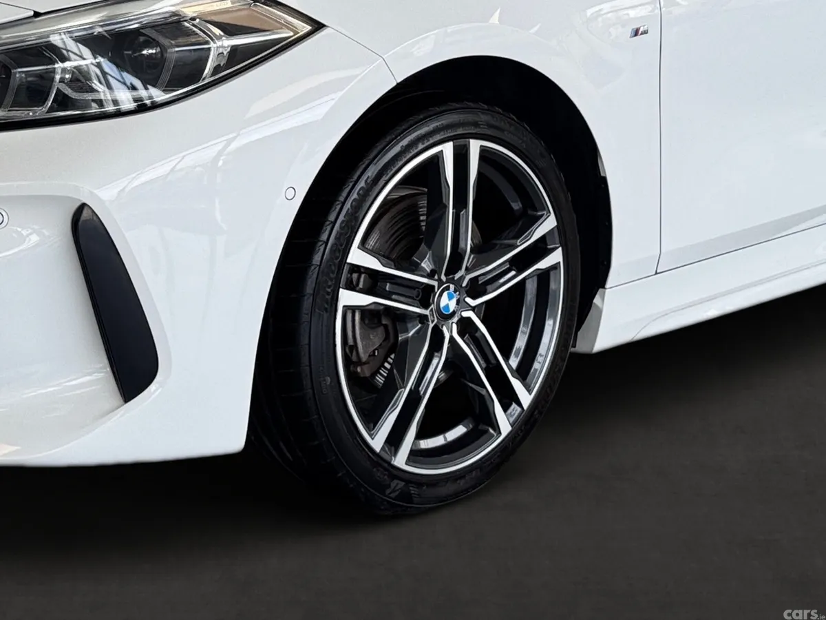 BMW 1-Series Hatchback, Diesel, 2021, White
