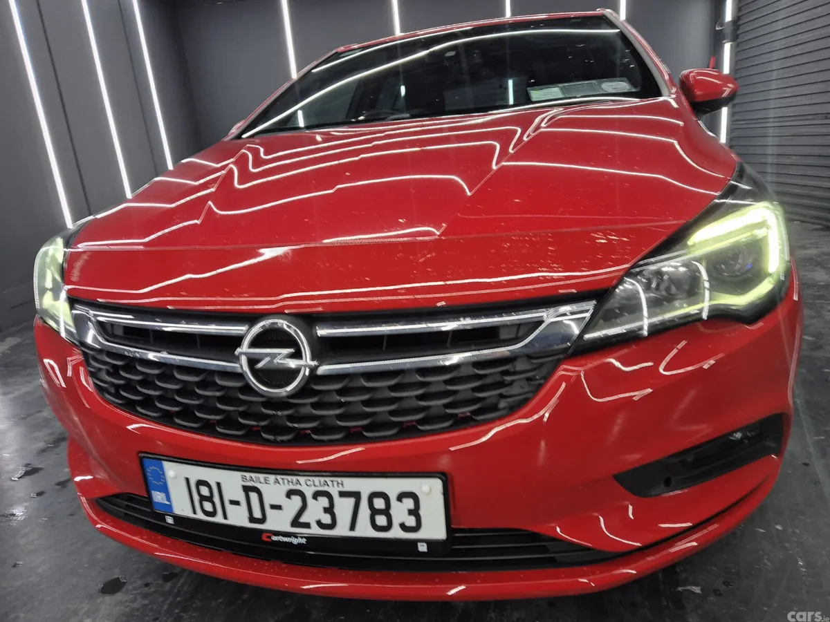 Opel Astra Hatchback, Diesel, 2018, Red