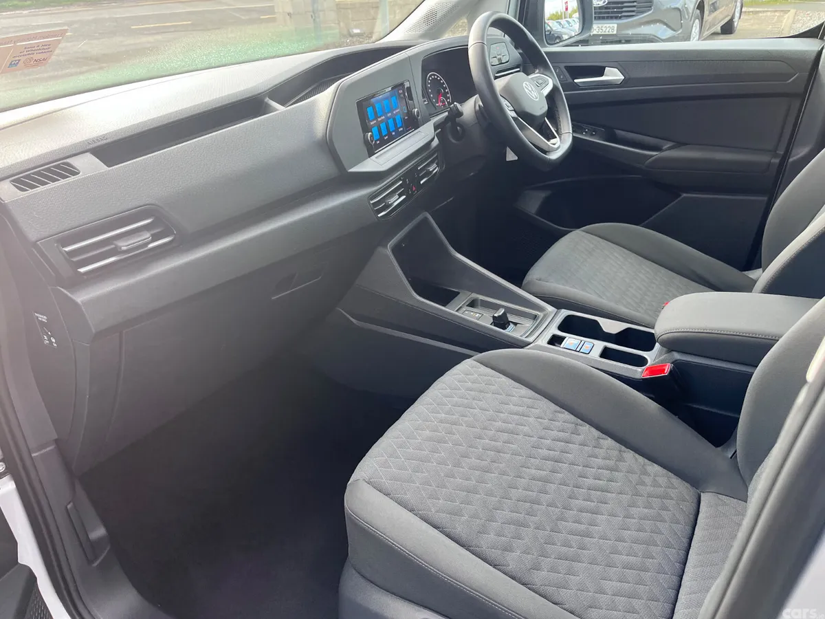 Volkswagen Caddy MPV, Diesel, 2023, Grey