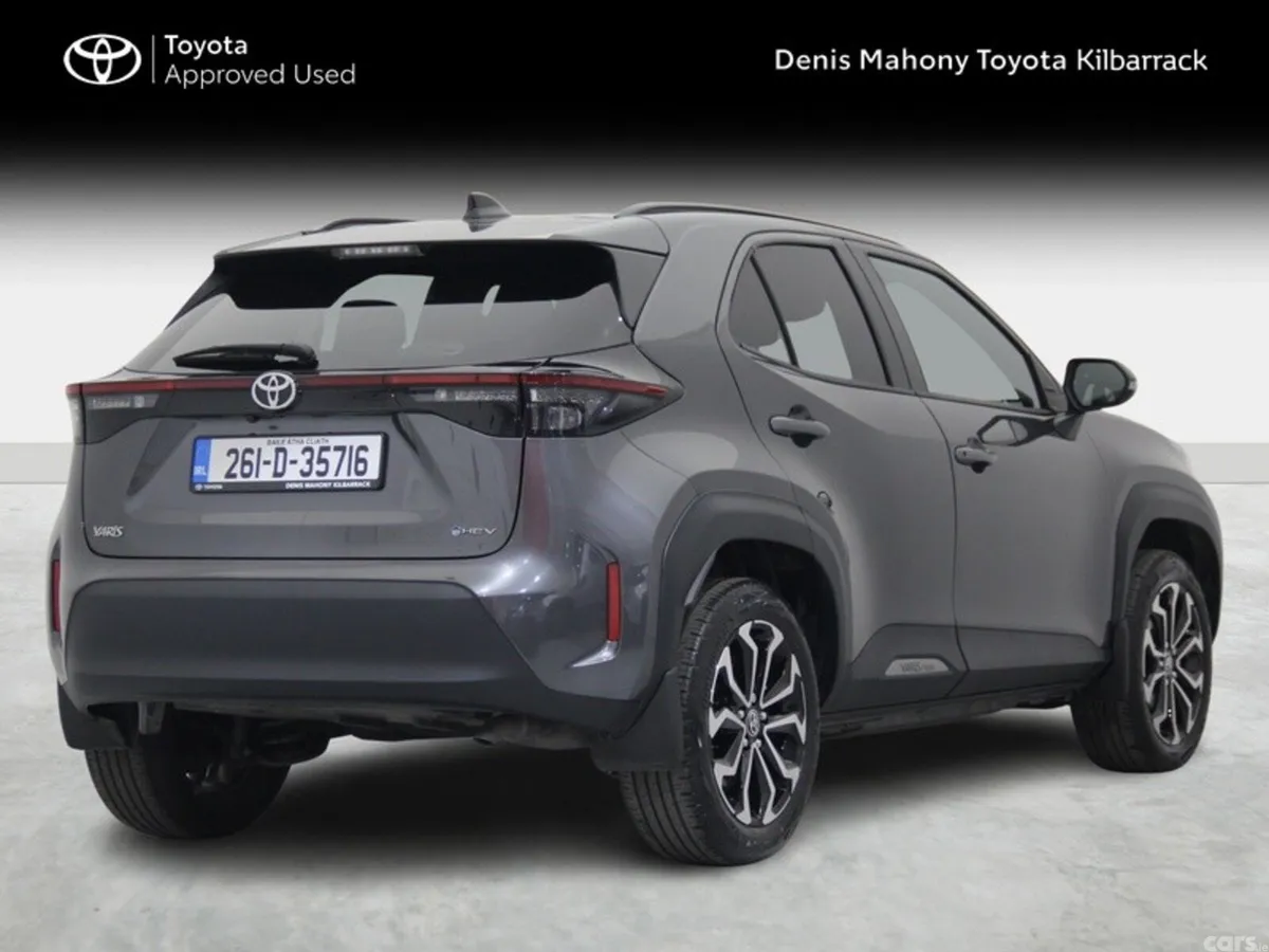 Toyota Yaris Cross Hatchback, Petrol Hybrid, 2026, Grey