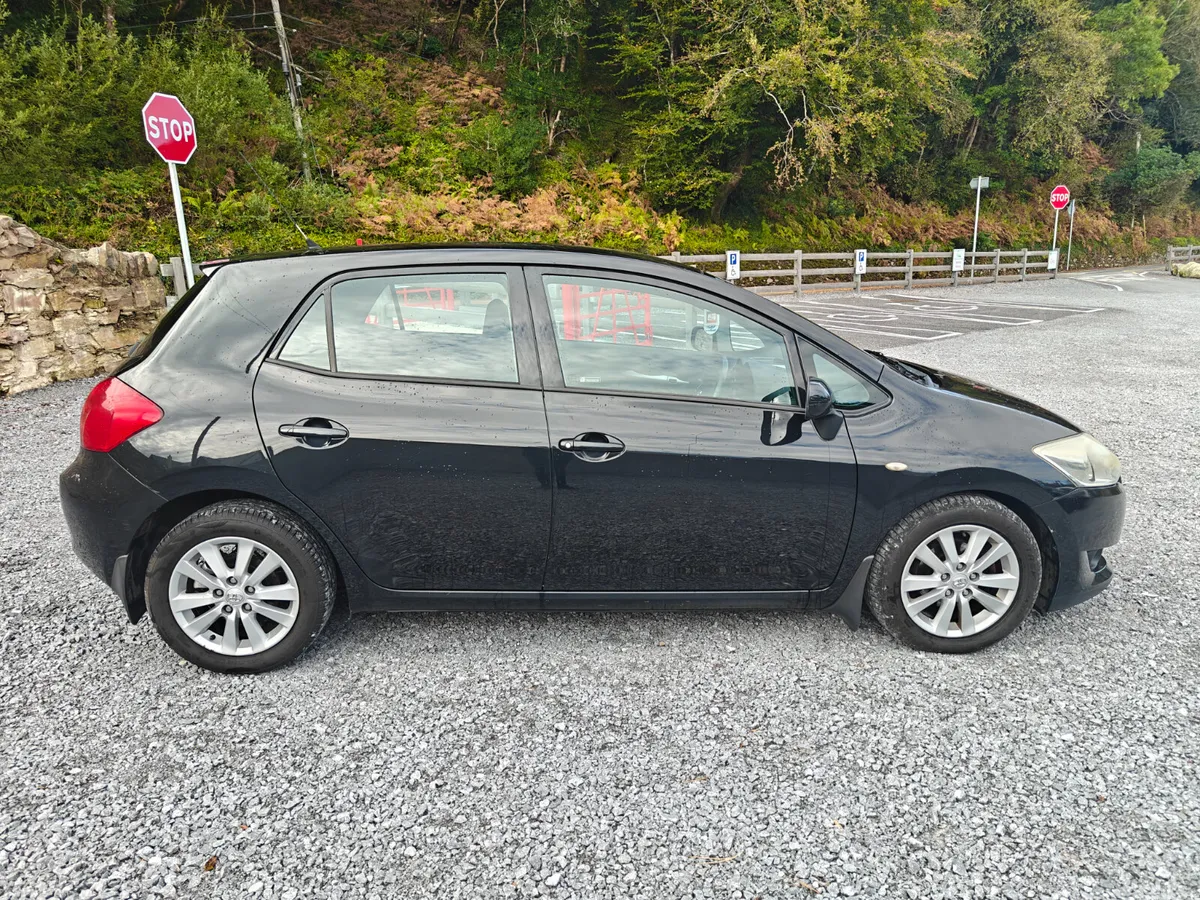 Toyota Auris Hatchback, Diesel, 2009, Black