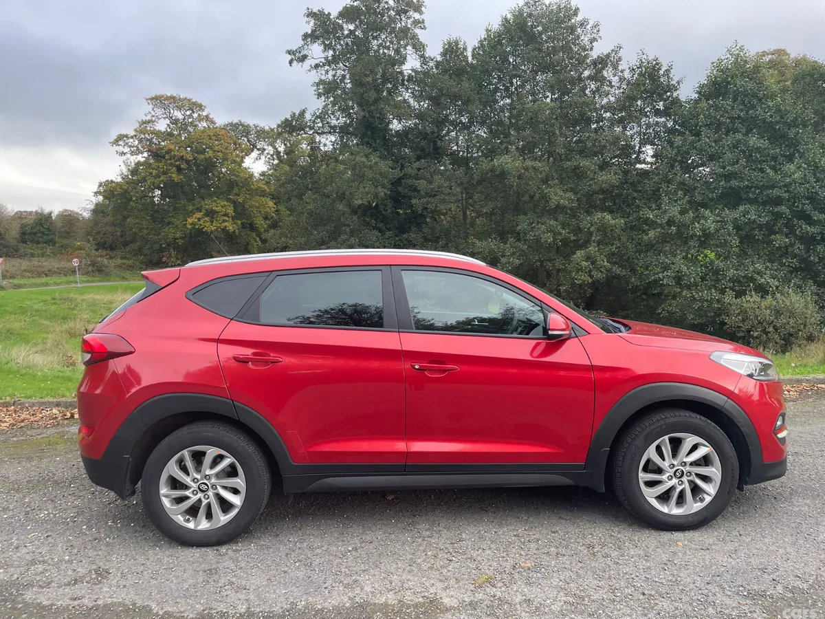 Hyundai Tucson SUV, Diesel, 2016, White