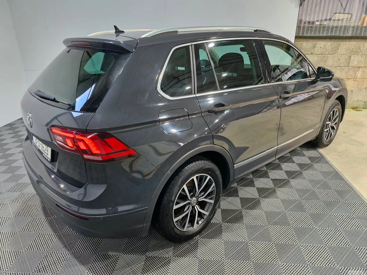 Volkswagen Tiguan SUV, Diesel, 2018, Grey