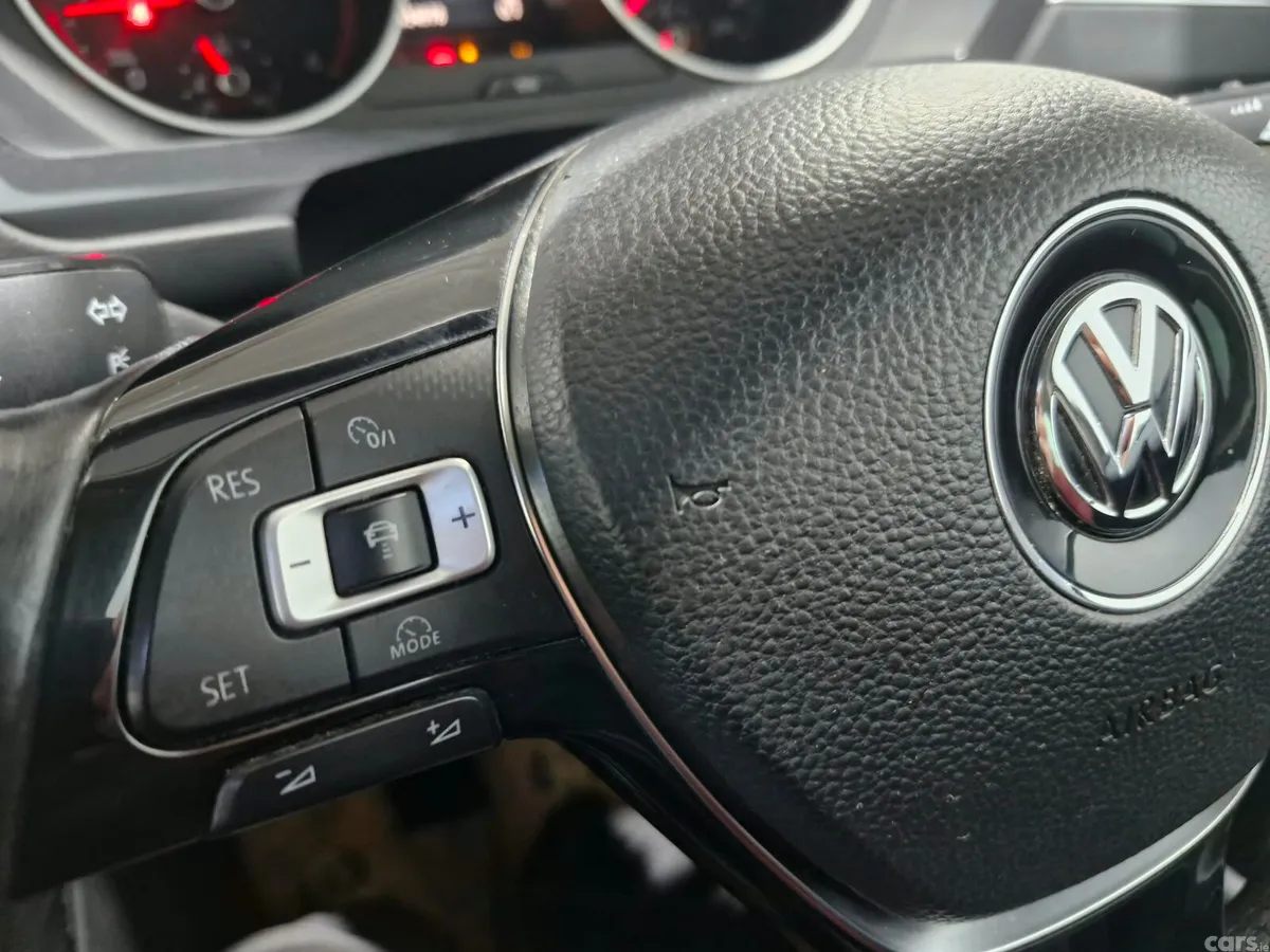 Volkswagen Tiguan SUV, Diesel, 2018, Grey