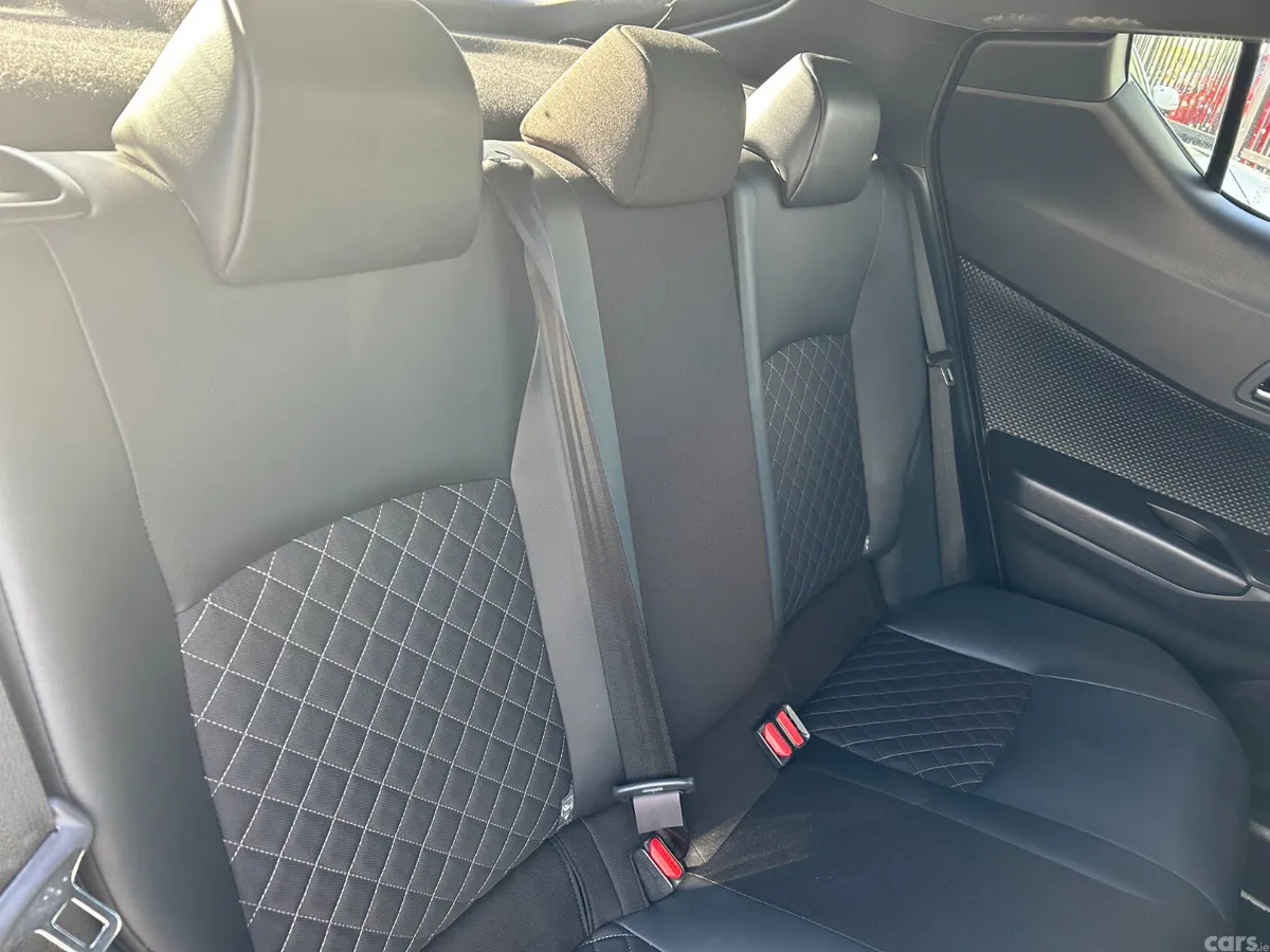 Toyota C-HR Hatchback, Petrol Hybrid, 2019, Black