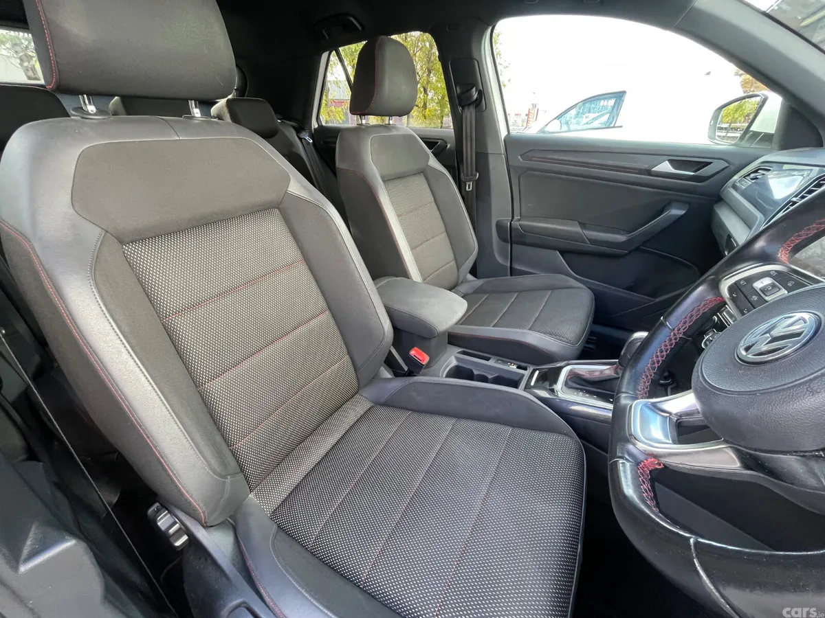 Volkswagen T-Roc SUV, Petrol, 2020, White