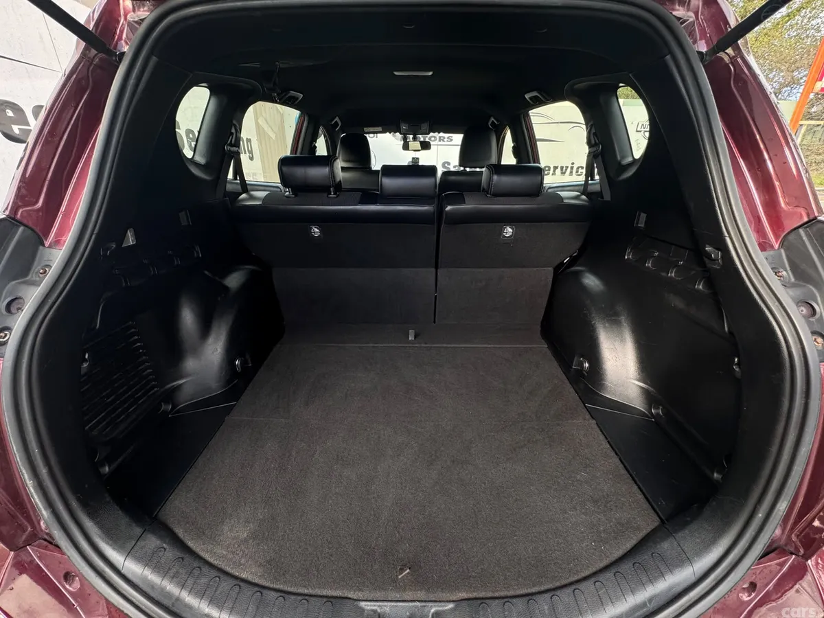 Toyota RAV4 SUV, Diesel, 2016, Red