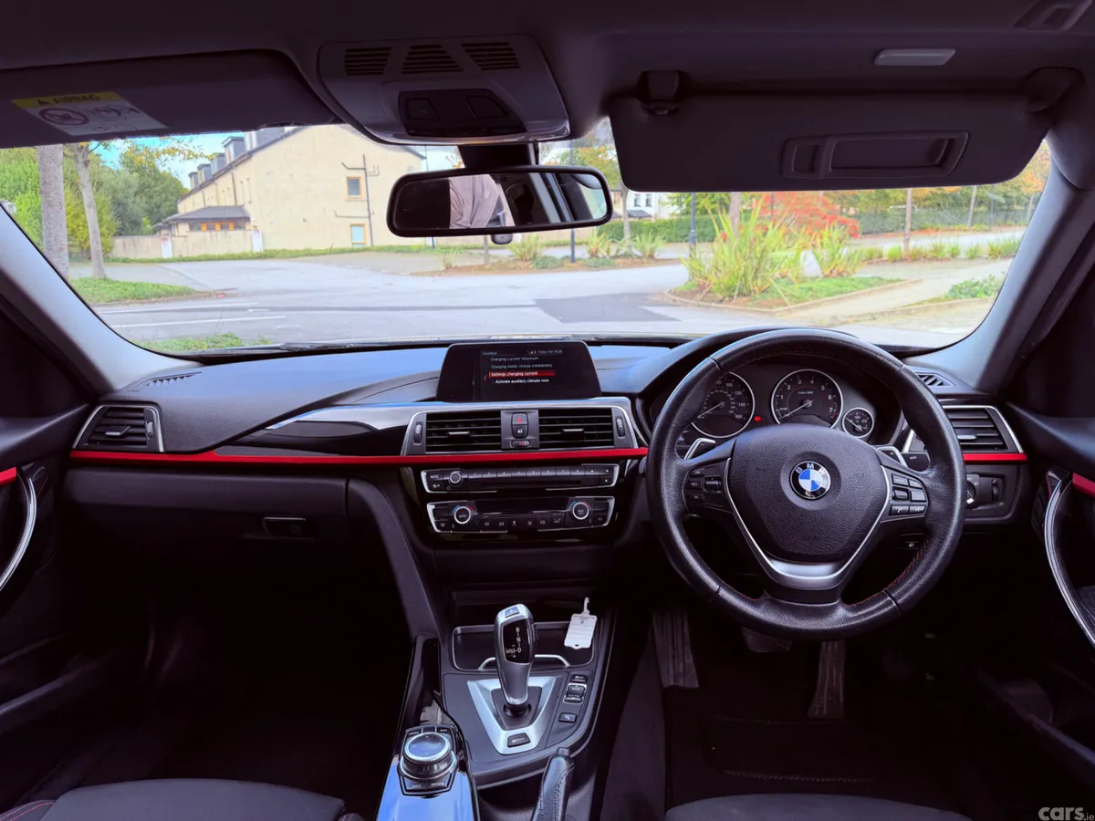 BMW 3-Series Saloon, Petrol Plug-in Hybrid, 2018, Blue
