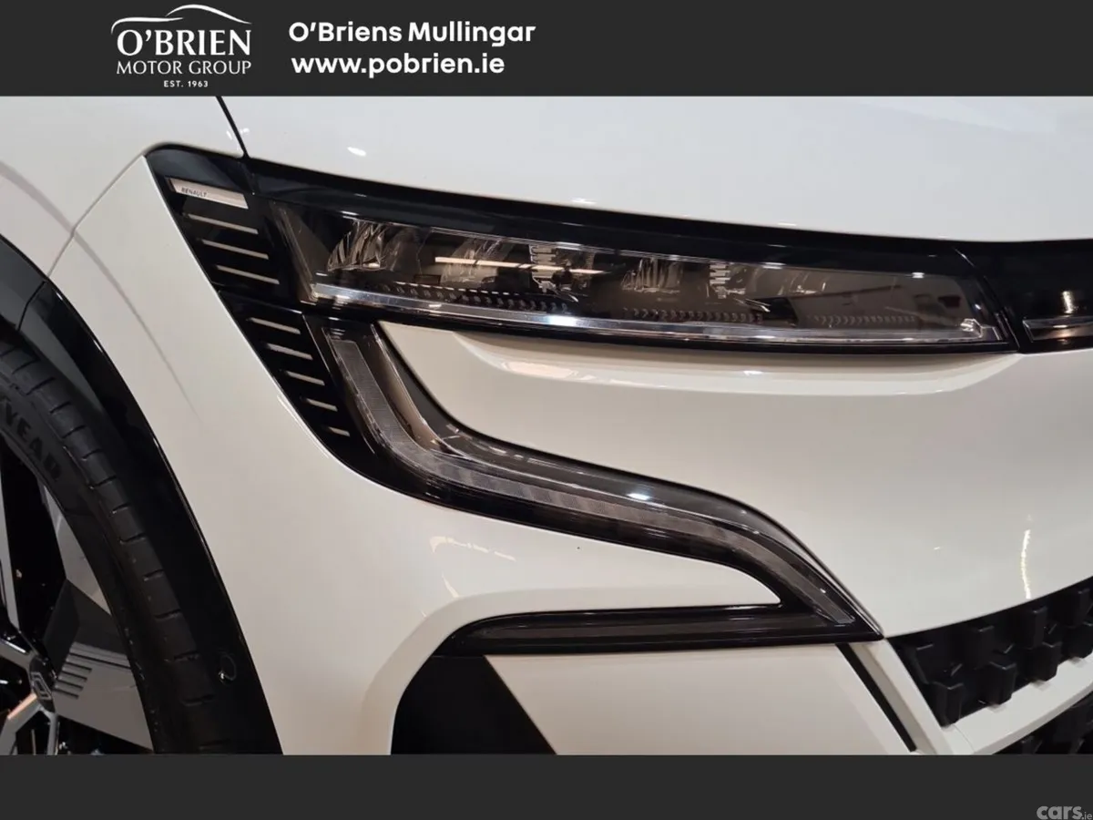 Renault Megane E-Tech Hatchback, Electric, 2023, White