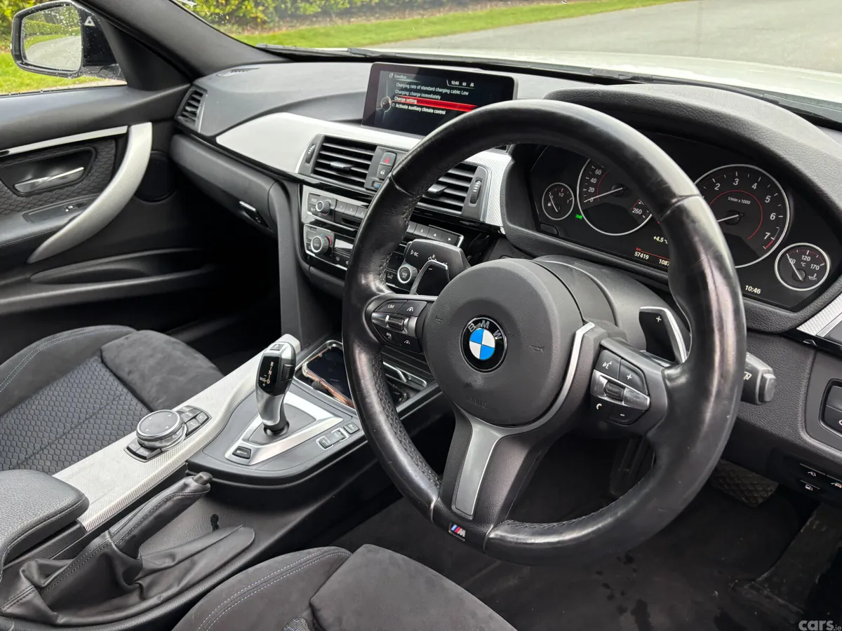 BMW 3-Series Saloon, Petrol Plug-in Hybrid, 2016, White