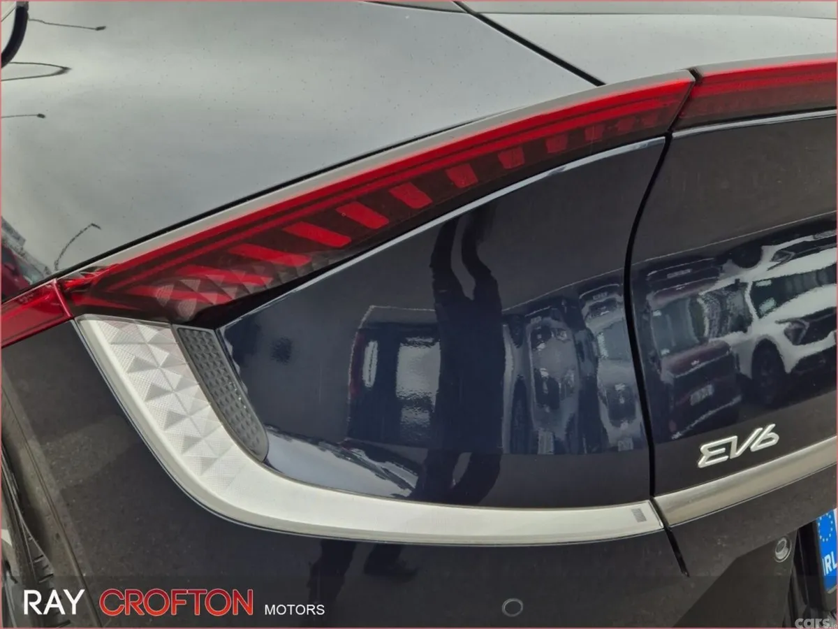 Kia EV6 MPV, Electric, 2023, Blue