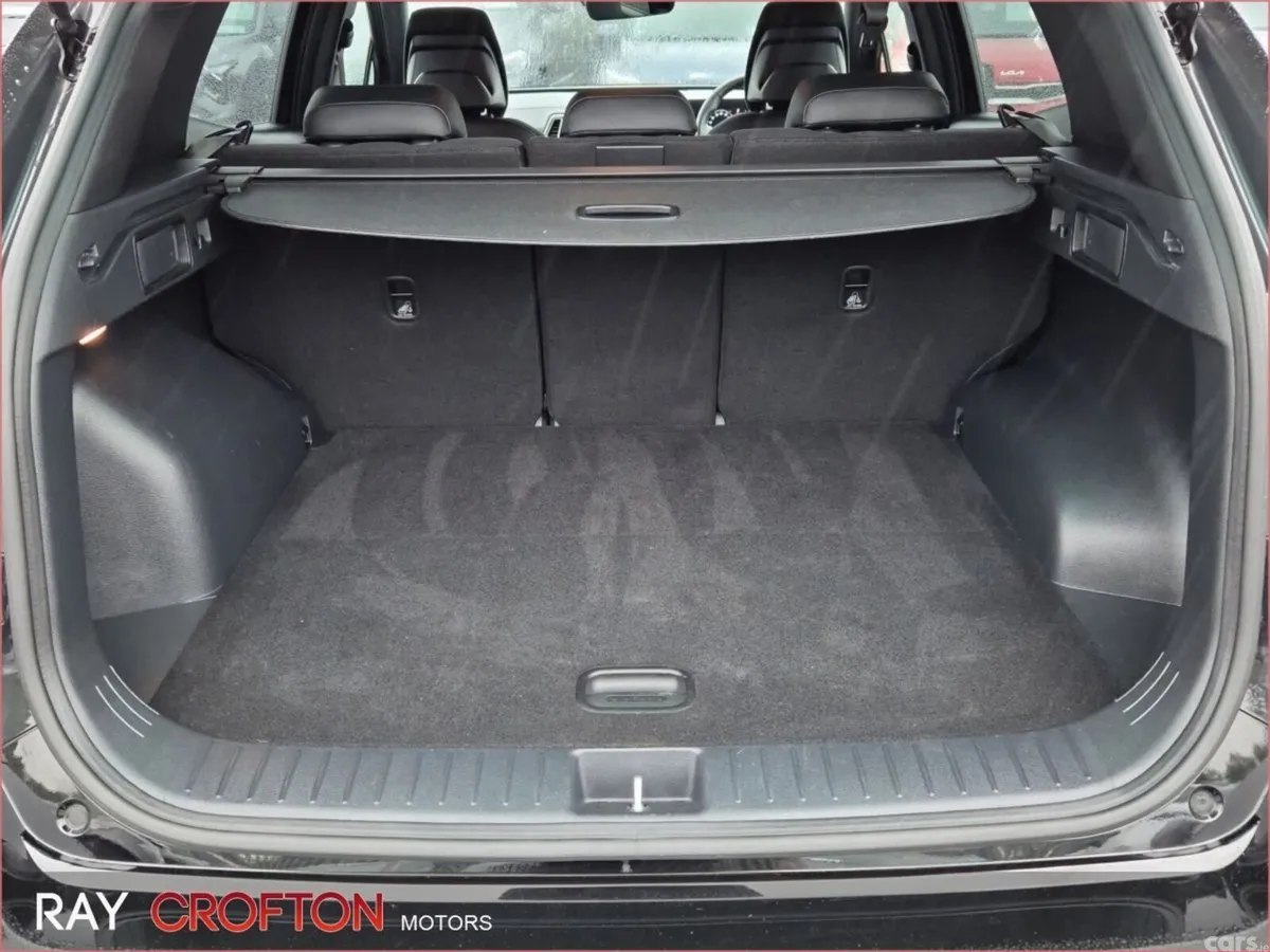 Kia Sportage SUV, Petrol Hybrid, 2025, Black