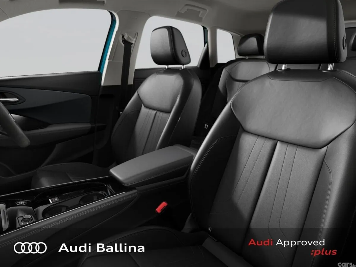 Audi Q3 SUV, Petrol Plug-in Hybrid, 2027, Blue
