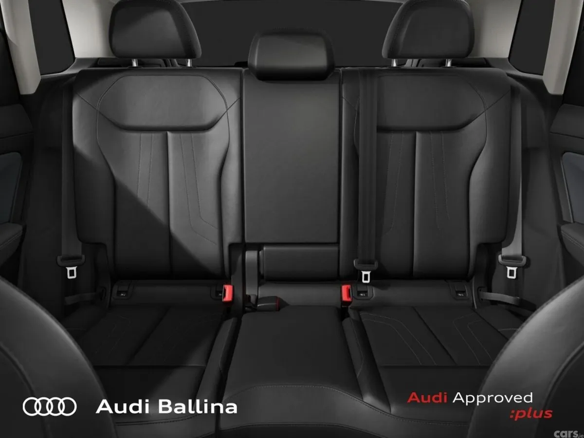 Audi Q3 SUV, Petrol Plug-in Hybrid, 2027, Blue