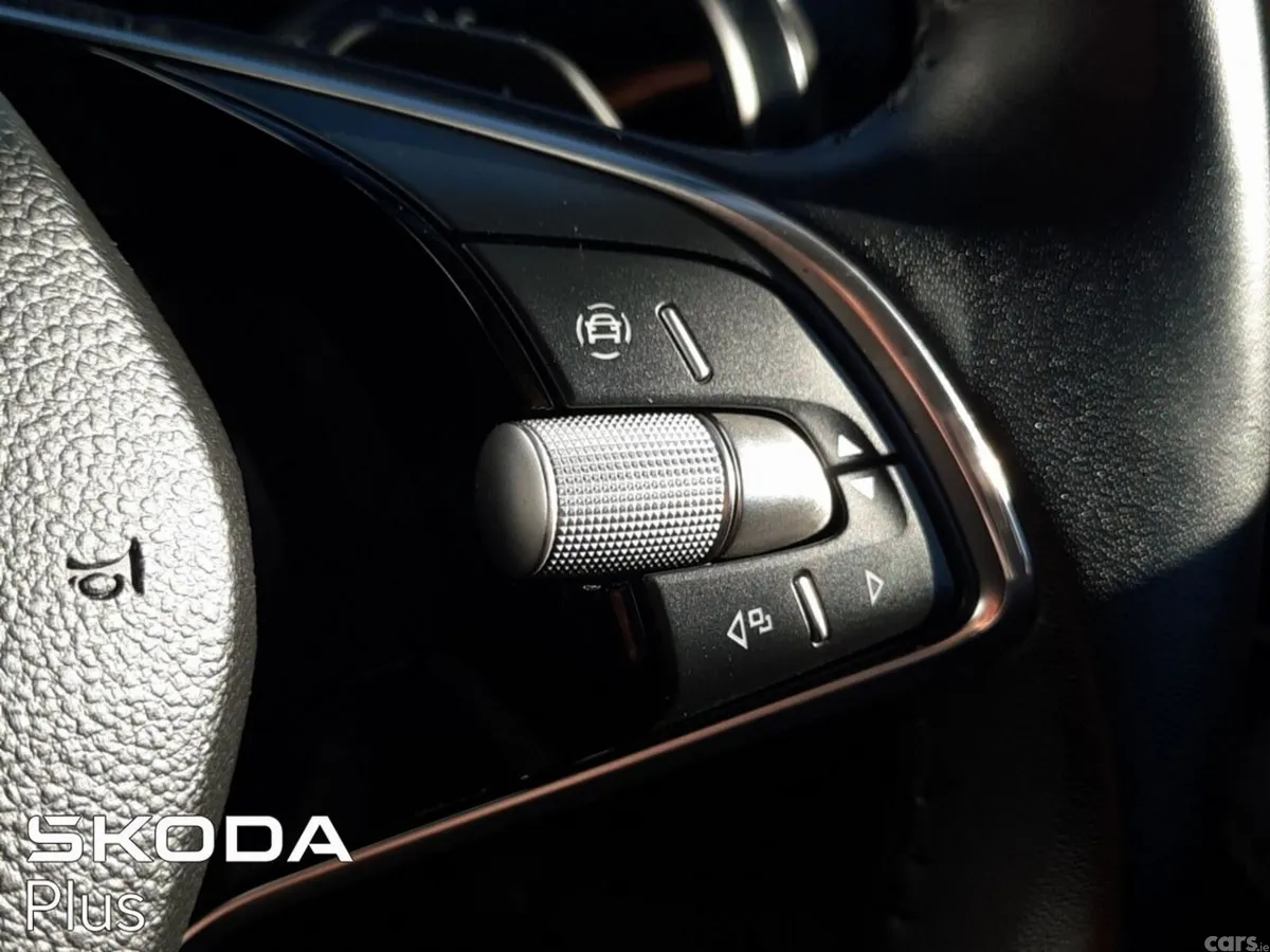 Skoda Kodiaq MPV, Diesel, 2024, Grey