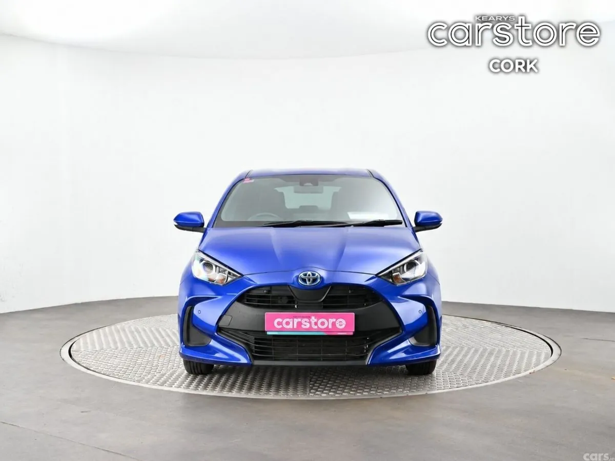Toyota Yaris Hatchback, Petrol Hybrid, 2022, Blue