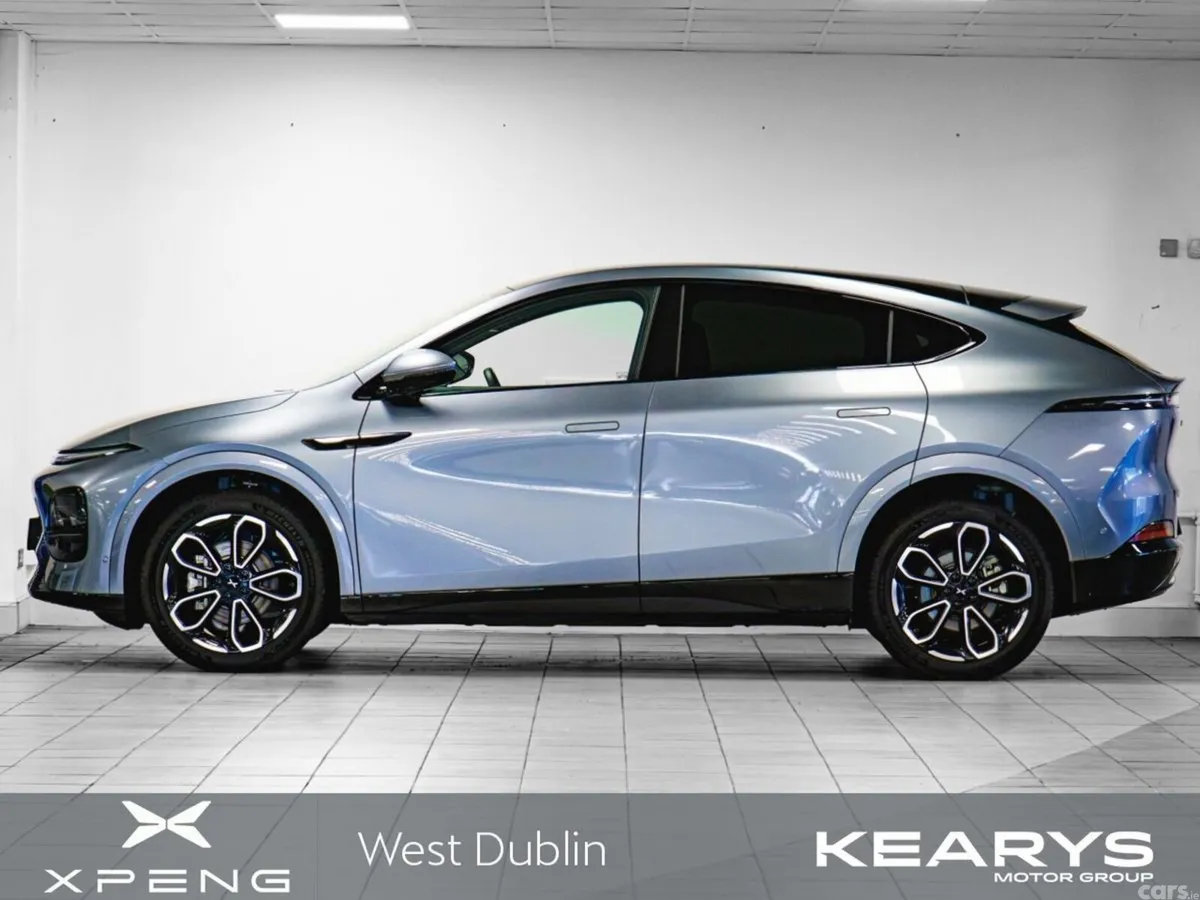 XPeng G6 Hatchback, Electric, 2026, Grey
