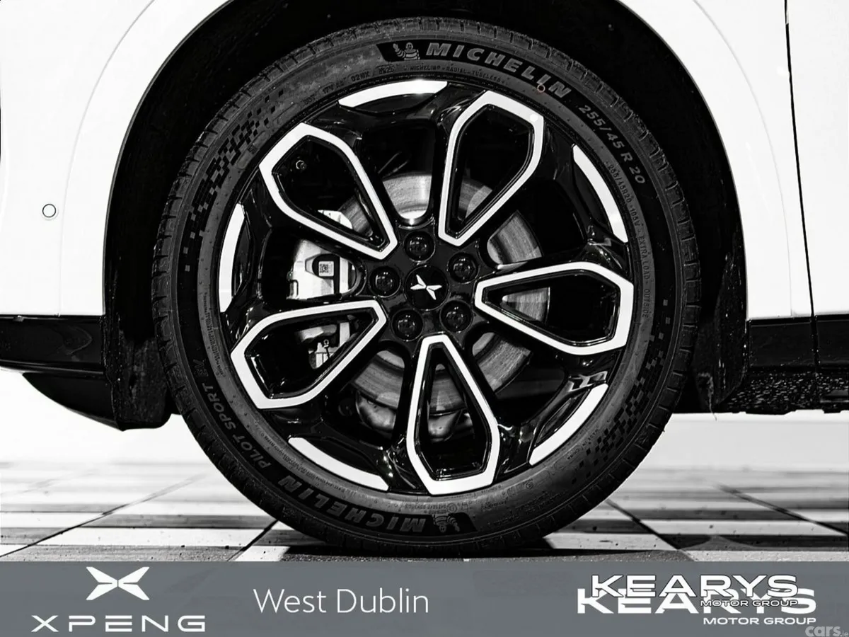 XPeng G6 Hatchback, Electric, 2026, Grey