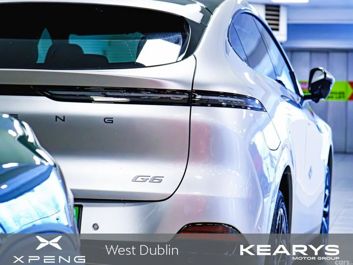 XPeng G6 Hatchback, Electric, 2026, Grey