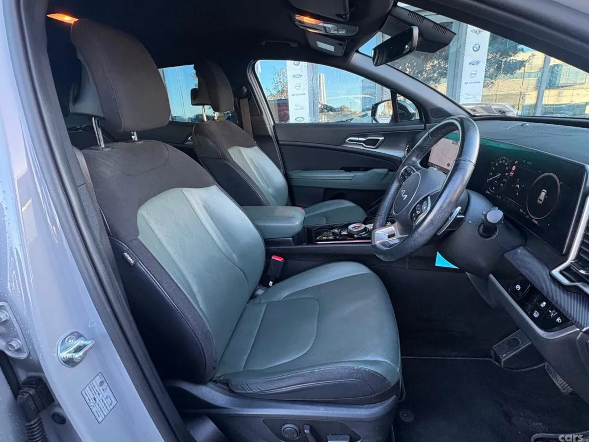Kia Sportage SUV, Petrol Hybrid, 2025, Grey