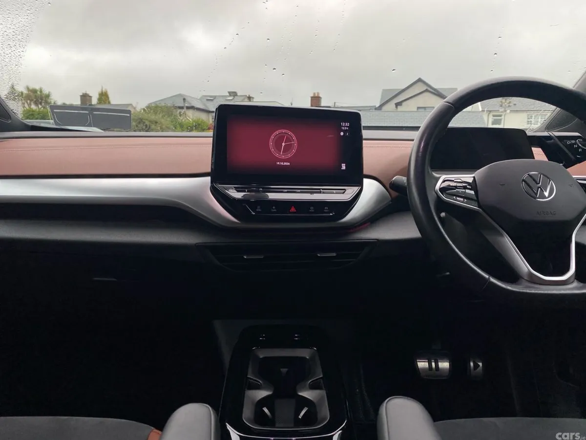 Volkswagen ID.4 Estate, Electric, 2021, Grey
