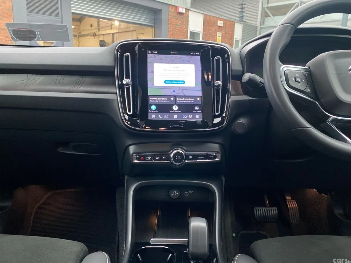 Volvo C40 Estate, Electric, 2023, Black