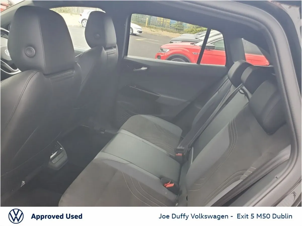 Volkswagen ID.4 SUV, Electric, 2025, Black