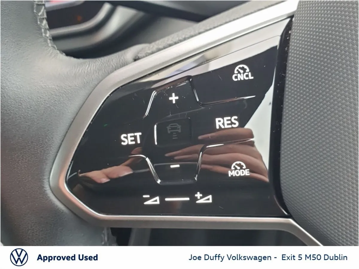 Volkswagen ID.4 SUV, Electric, 2025, Black