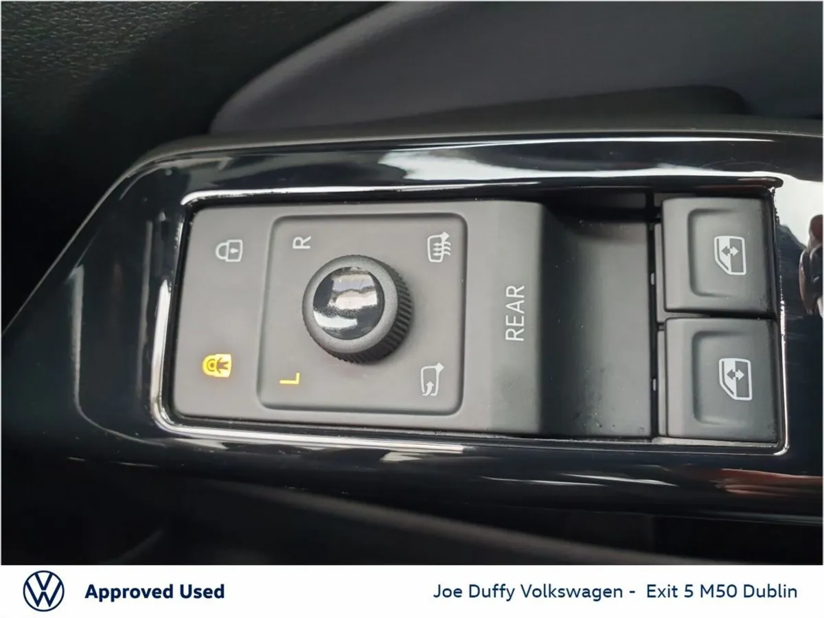 Volkswagen ID.4 SUV, Electric, 2025, Black