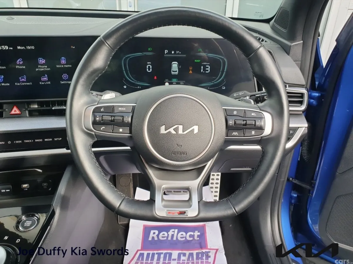 Kia Sportage SUV, Petrol Plug-in Hybrid, 2025, Blue