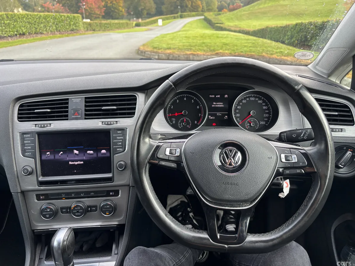 Volkswagen Golf Hatchback, Petrol, 2015, Silver