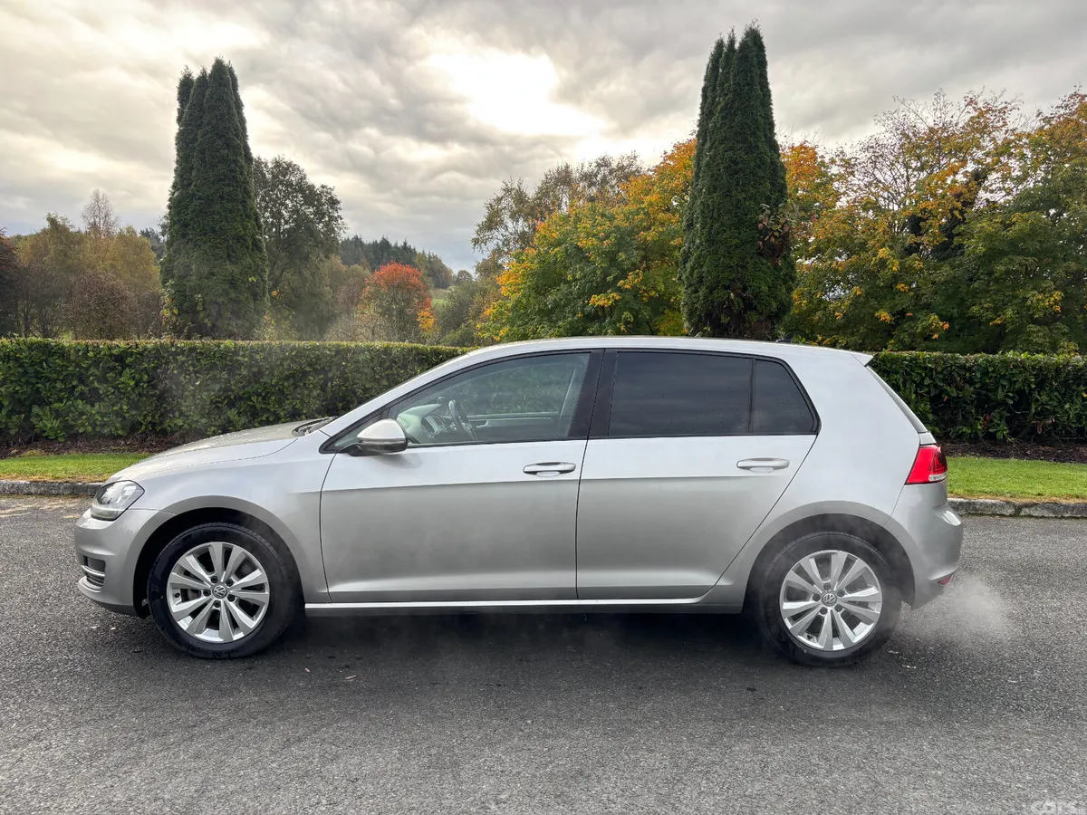 Volkswagen Golf Hatchback, Petrol, 2015, Silver