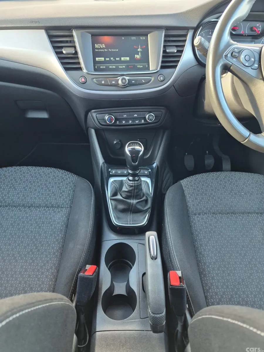 Opel Crossland SUV, Diesel, 2022, White