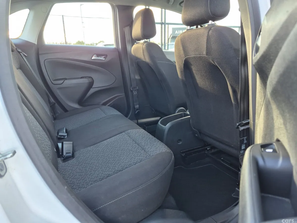 Opel Crossland SUV, Diesel, 2022, White