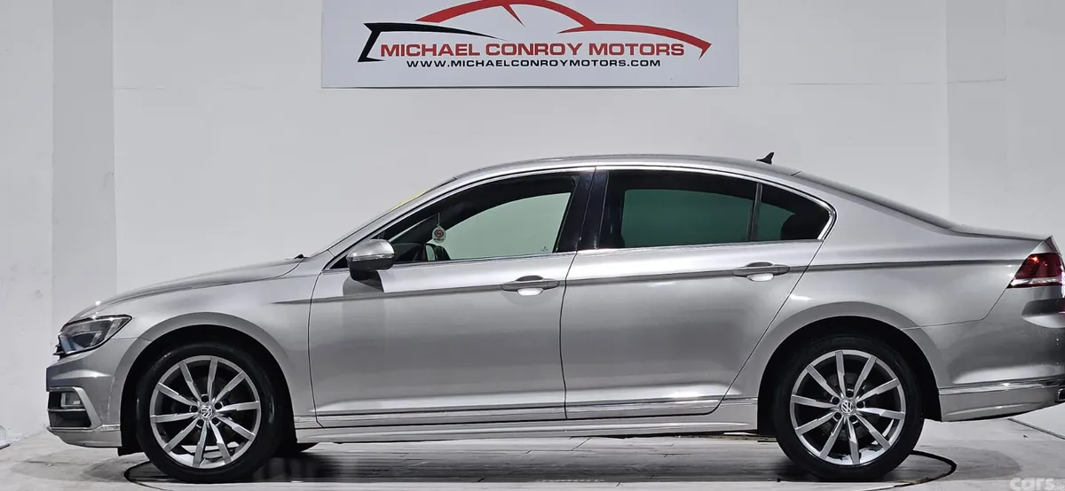 Volkswagen Passat Saloon, Diesel, 2015, Silver