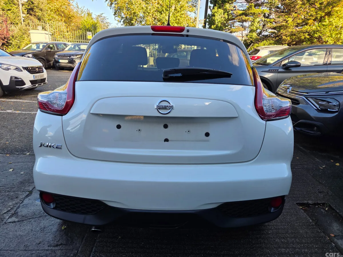Nissan Juke SUV, Diesel, 2019, White