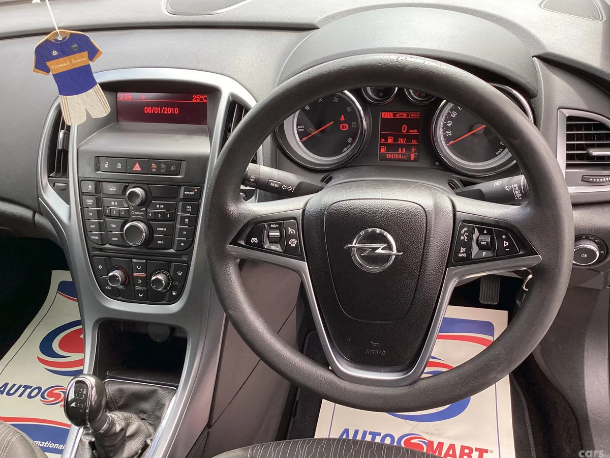 Opel Astra Saloon, Diesel, 2015, Silver