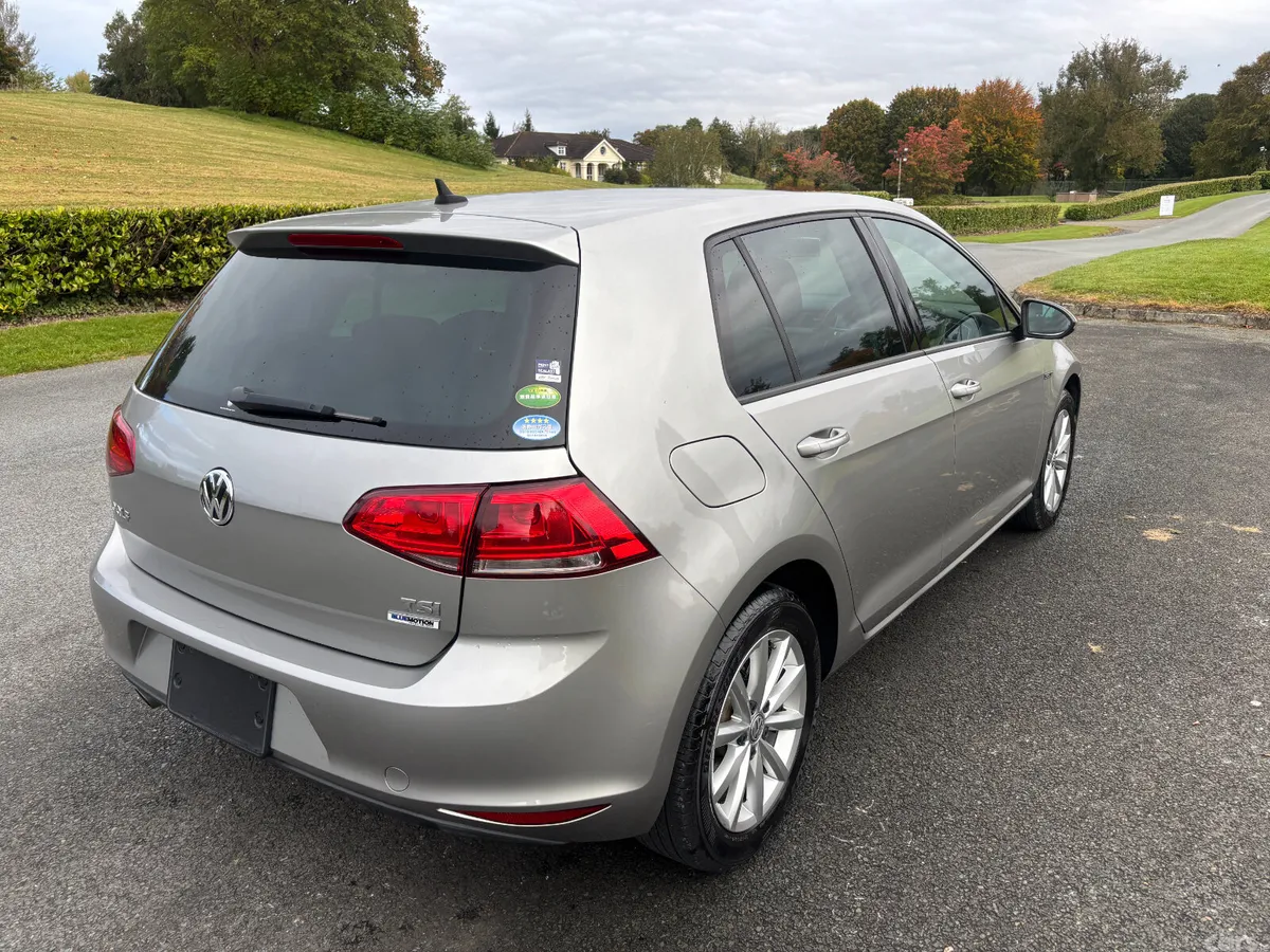 Volkswagen Golf Hatchback, Petrol, 2015, Silver